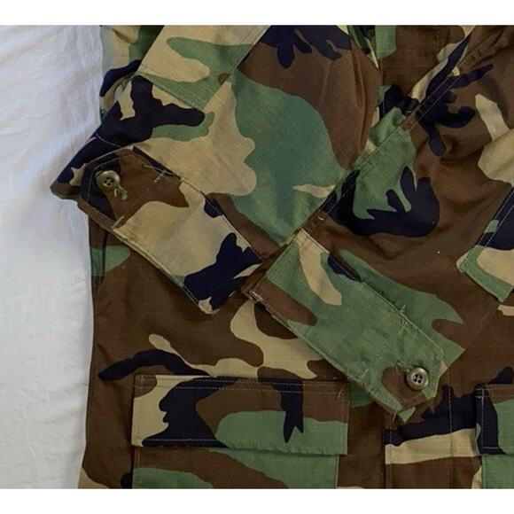 Golden Manufacturing Vintage Hot Weather BDU Coat, Shirt Woodland Camo. S Short - Picture 3 of 6